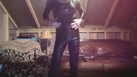 slutjennifertransxx online show from 17, 1, 2026