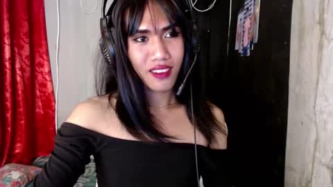 Snapshot of slutqueen_raz chatting on 9, 12, 2024 Raz online show from 9, 12, 2024