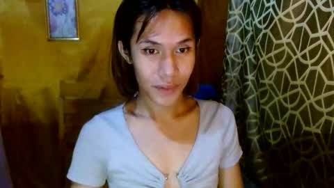 Snapshot of slutqueen_raz chatting on 20, 11, 2025 Raz online show from 20, 11, 2025