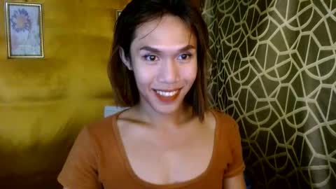 Snapshot of slutqueen_raz chatting on 24, 11, 2025 Raz online show from 24, 11, 2025