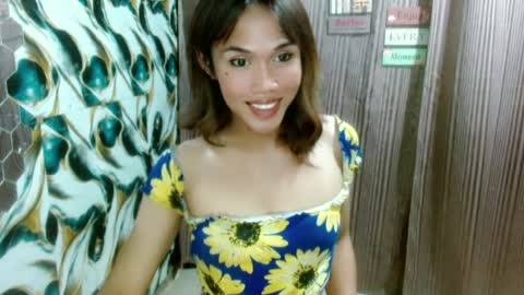 Snapshot of slutqueen_raz chatting on 30, 6, 2026 Raz online show from 30, 6, 2026
