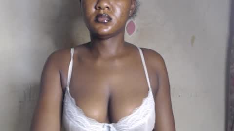 Snapshot of sluttx_choco chatting on 19, 6, 2026 sluttx_choco online show from 19, 6, 2026