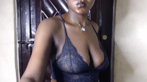 Snapshot of sluttx_choco chatting on 25, 6, 2026 sluttx_choco online show from 25, 6, 2026