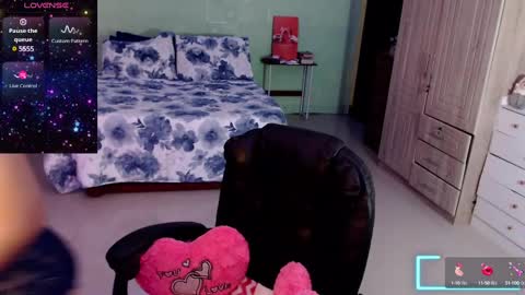 Snapshot of slutty_asian chatting on 7, 3, 2025 slutty asian-- online show from 7, 3, 2025