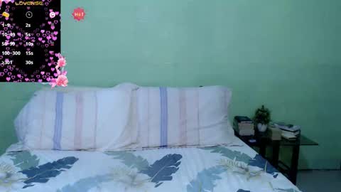 slutty asian-- online show from 1, 2, 2026