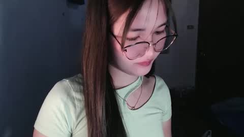 slutty_hannaxx online show from 13, 4, 2026