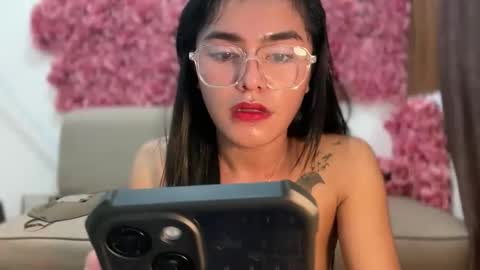 Slutty Lavinia online show from 4, 10, 2025