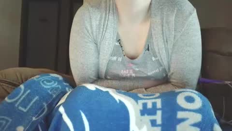 Snapshot of slutty_redhead3 chatting on 26, 5, 2026 Slutty redhead3 online show from 26, 5, 2026