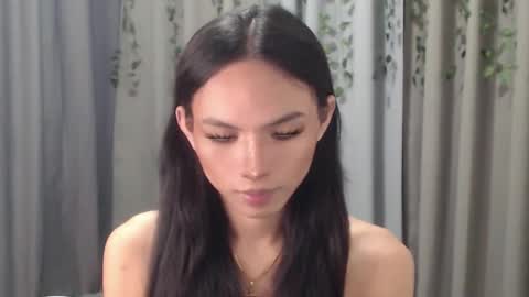 Snapshot of sluttychie chatting on 10, 12, 2024 CHIE CHIE online show from 10, 12, 2024