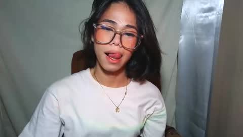 Snapshot of sluttypatotie chatting on 23, 10, 2025 sluttypatotie online show from 23, 10, 2025