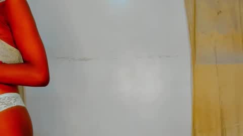 Sexyslutt online show from 9, 11, 2025