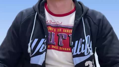 Snapshot of slvbcn75 chatting on 16, 11, 2025 slvbcn75 online show from 16, 11, 2025