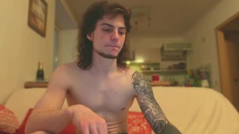 Gus online show from 9, 4, 2026