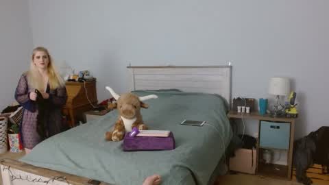 Rachel Lawrence online show from 30, 12, 2024