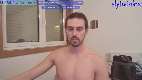 Snapshot of slytwink20 chatting on 14, 9, 2025 slytwink20 online show from 14, 9, 2025