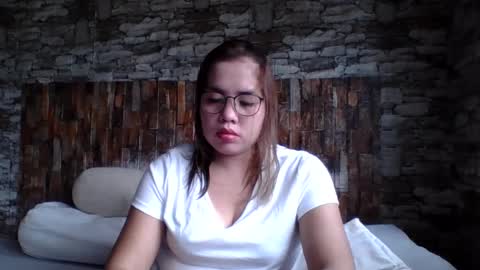 Snapshot of small_boobs59 chatting on 30, 12, 2024 Lovewella online show from 30, 12, 2024