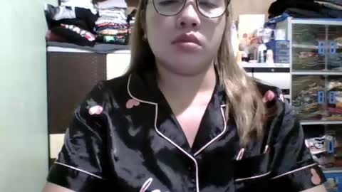 Snapshot of small_boobs59 chatting on 3, 2, 2025 Lovewella online show from 3, 2, 2025