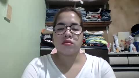 Snapshot of small_boobs59 chatting on 6, 2, 2025 Lovewella online show from 6, 2, 2025