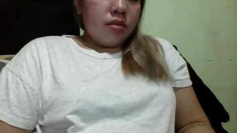 Snapshot of small_boobs59 chatting on 23, 2, 2025 Lovewella online show from 23, 2, 2025