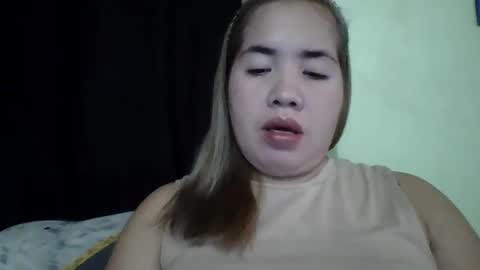 Snapshot of small_boobs59 chatting on 27, 2, 2025 Lovewella online show from 27, 2, 2025