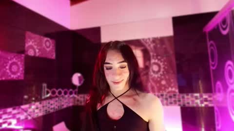 Small Hot19 online show from 9, 2, 2026