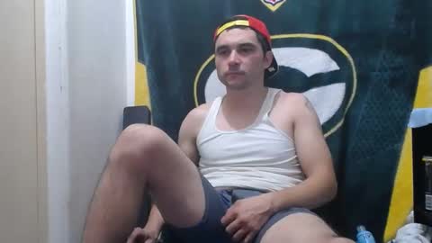 Snapshot of small_wood21 chatting on 7, 1, 2025 small wood21 online show from 7, 1, 2025