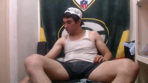 Snapshot of small_wood21 chatting on 17, 2, 2025 small wood21 online show from 17, 2, 2025