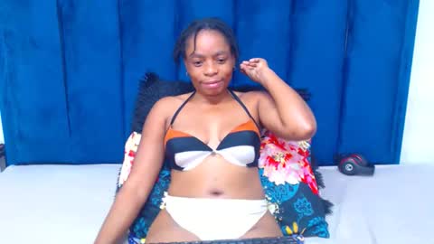 Snapshot of smallboobsxx chatting on 21, 3, 2026 smallboobsxx online show from 21, 3, 2026