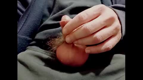 Small Hairy Uncut online show from 9, 12, 2024