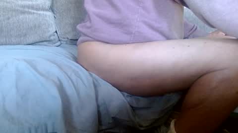 Snapshot of smallmalelass chatting on 6, 1, 2025 smallmalelass online show from 6, 1, 2025