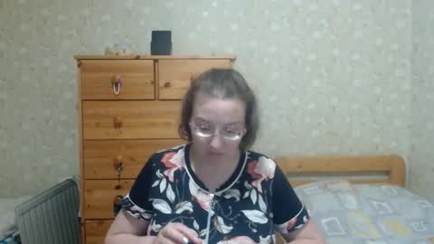 Snapshot of smart_rose chatting on 17, 9, 2025 smart_rose online show from 17, 9, 2025