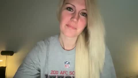 smexxii93 online show from 8, 1, 2026