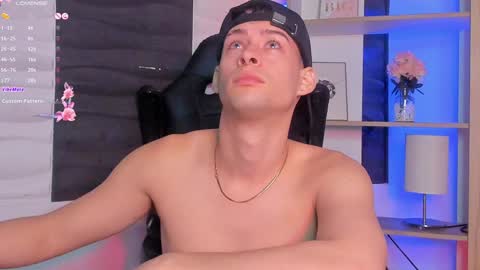 Snapshot of smiith_jade chatting on 8, 12, 2024 Jade Smiith online show from 8, 12, 2024