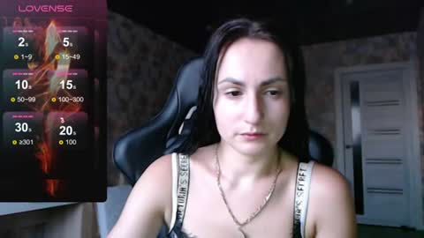 smile_cute_fox online show from 8, 8, 2026