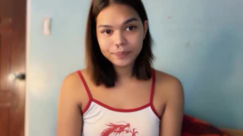 Snapshot of smile_sunshinex chatting on 27, 11, 2025 call me sunshine online show from 27, 11, 2025