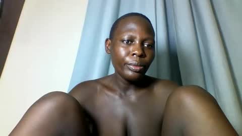 Snapshot of smilecuty chatting on 24, 10, 2025 Nancy Akinyi Otieno online show from 24, 10, 2025
