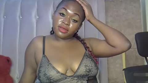 Snapshot of smiley_berry chatting on 31, 10, 2025 smiley_berry online show from 31, 10, 2025