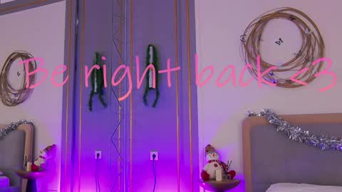 Mia online show from 10, 1, 2025