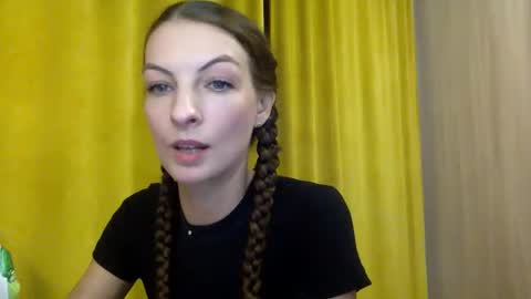 Snapshot of smiling_lexa chatting on 3, 12, 2025 smiling_lexa online show from 3, 12, 2025