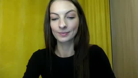 Snapshot of smiling_lexa chatting on 18, 12, 2025 smiling_lexa online show from 18, 12, 2025