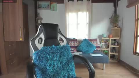 SmilingSalor online show from 9, 3, 2025