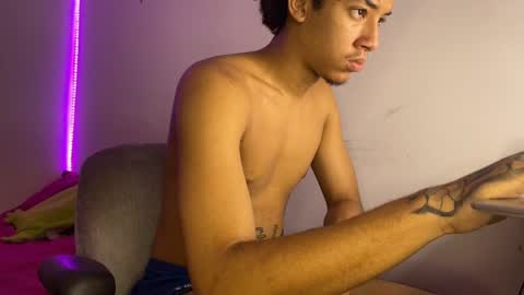 smith_kiki66 online show from 26, 5, 2026