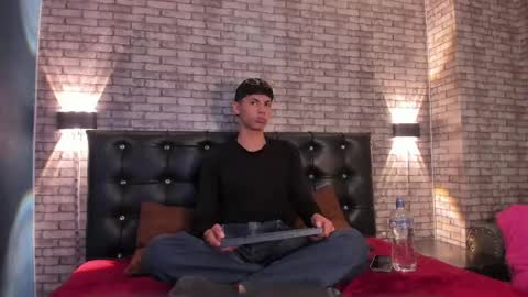 Smith online show from 14, 4, 2026