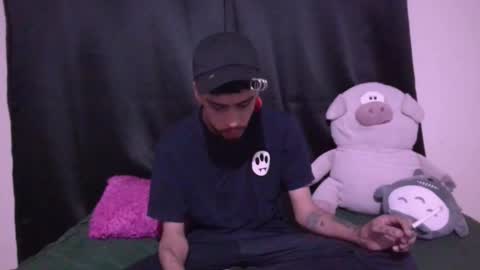 Snapshot of smoker00teddybear chatting on 1, 11, 2025 teddy online show from 1, 11, 2025