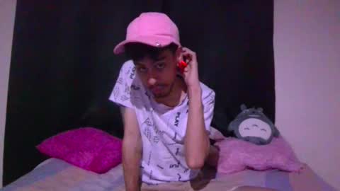 Snapshot of smoker00teddybear chatting on 20, 12, 2025 teddy online show from 20, 12, 2025