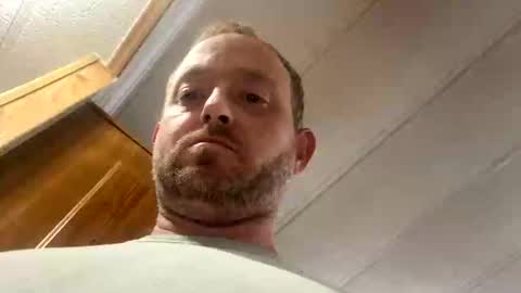 Snapshot of smokeymt420 chatting on 12, 11, 2025 smokeymt420 online show from 12, 11, 2025