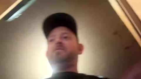 Snapshot of smokeymt420 chatting on 16, 11, 2025 smokeymt420 online show from 16, 11, 2025