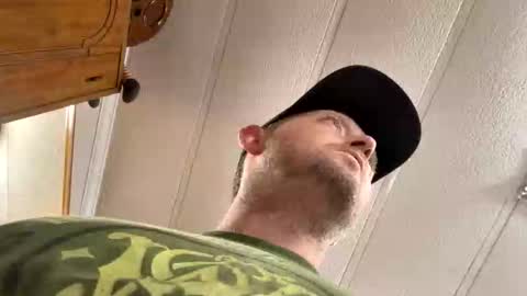 Snapshot of smokeymt420 chatting on 2, 12, 2025 smokeymt420 online show from 2, 12, 2025