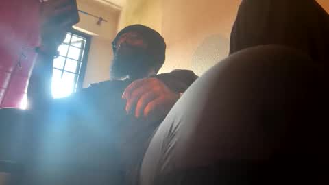 smokingorilla online show from 15, 12, 2025