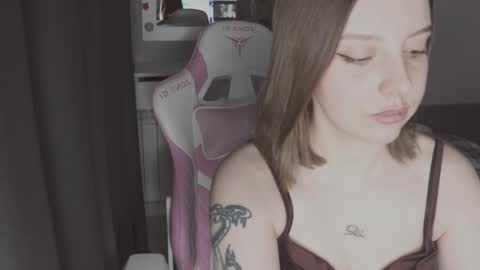 Kira  online show from 3, 2, 2026